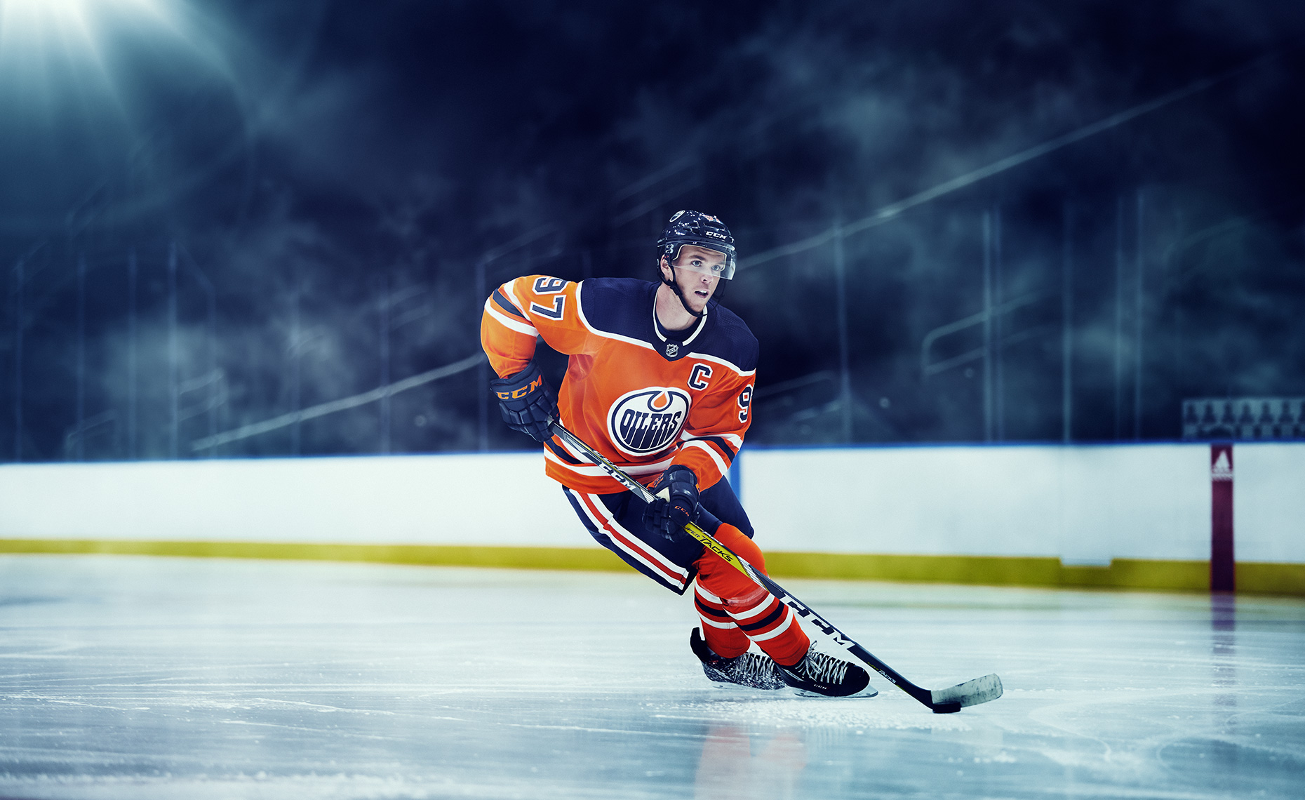 Коннор макдэвид биография. Коннор Макдэвид. Макдэвид хоккеист. Connor MCDAVID NHL. MCDAVID NHL.